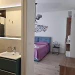 Apartment Sea View With Swimming Pool