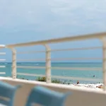 Sea View With Swimming Pool * Lido di Jesolo