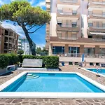 Sea View With Swimming Pool