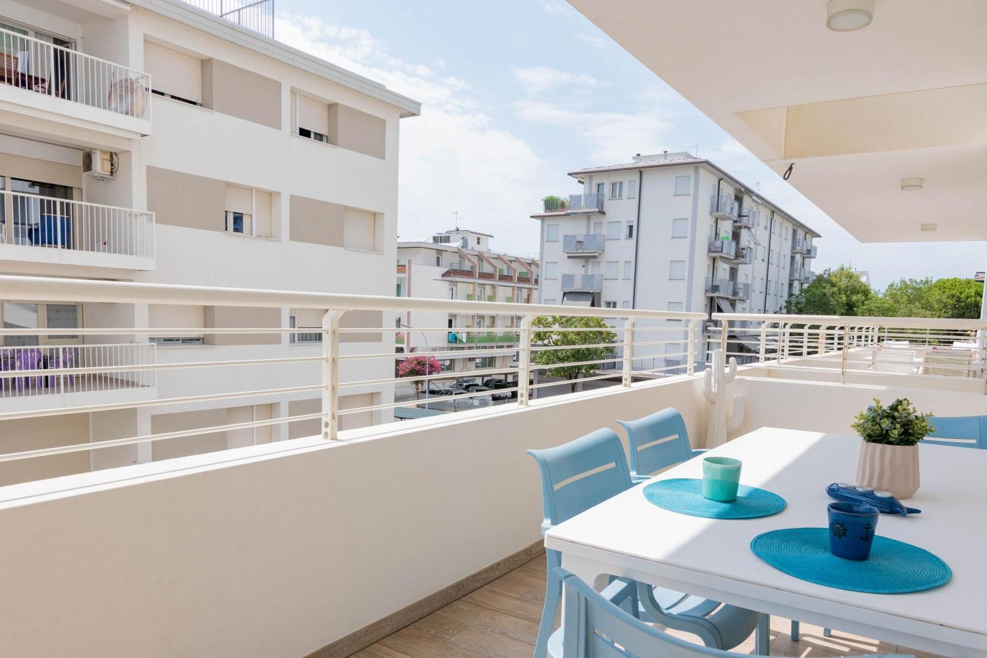 Sea View With Swimming Pool