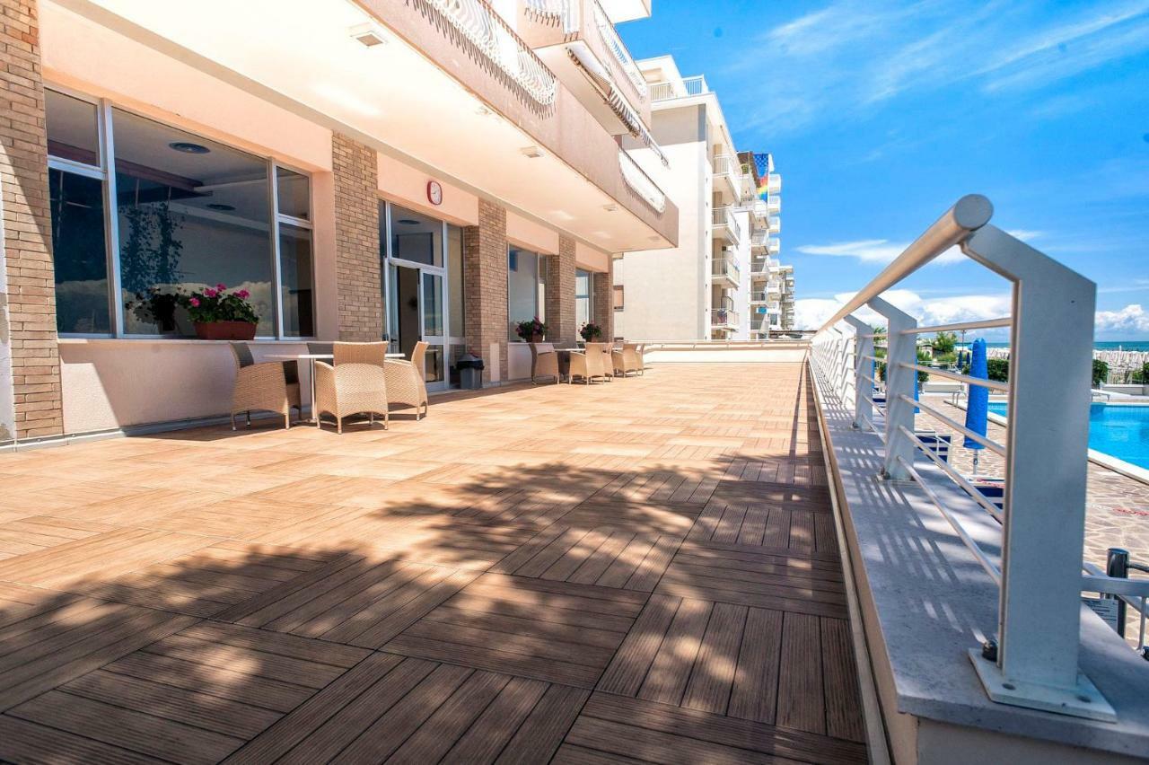 Sea View With Swimming Pool Appartamento *